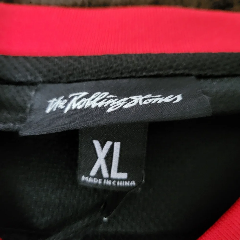 Brand New Men's Rolling Stones Hockey Jersey(Never Worn) - Picture 7 of 13